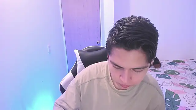 Asta YunoXXX online show from March 2026 06:32:01 AM