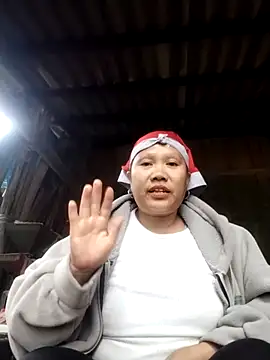 LeoPet2x online show from December 2025 09:03:01 AM