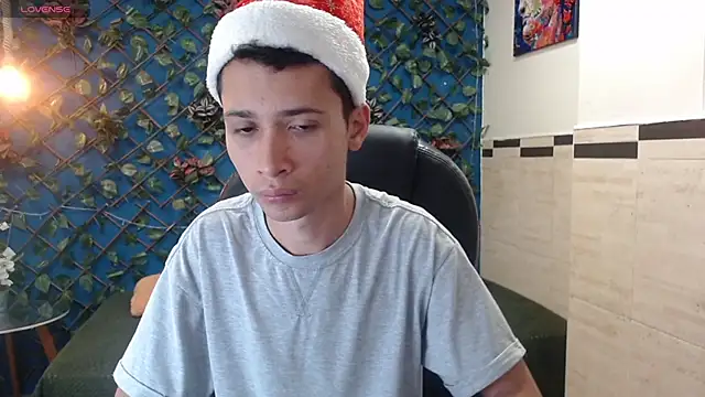 Snapshot of LucassSmith11 chatting on December 2025 11:39:02 AM LucassSmith11 online show from December 2025 11:39:02 AM