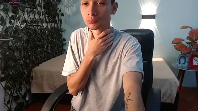 Snapshot of LucassSmith11 chatting on January 2026 11:59:02 AM LucassSmith11 online show from January 2026 11:59:02 AM