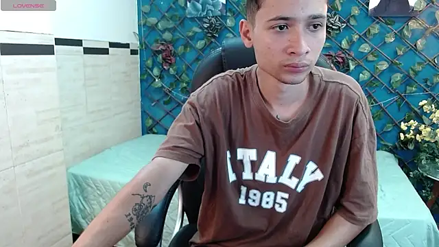 LucassSmith11 online show from May 2026 07:41:02 PM