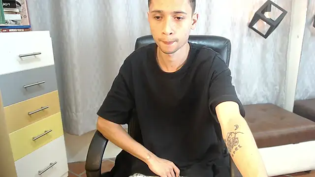 LucassSmith11 online show from June 2026 09:31:02 PM