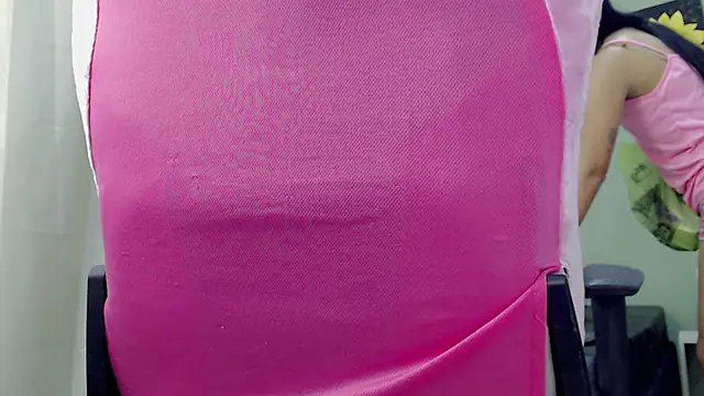 Snapshot of Mishell_hot_ chatting on January 2026 07:41:01 PM Mishell hot online show from January 2026 07:41:01 PM