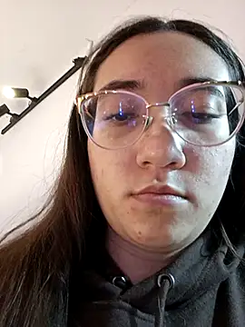 Snapshot of SwettieSammy chatting on December 2025 12:14:02 PM SwettieSammy online show from December 2025 12:14:02 PM