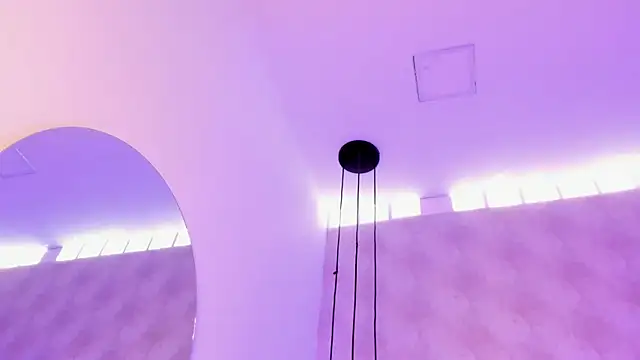 Snapshot of Emily_luve chatting on February 2026 01:30:02 PM Emily luve online show from February 2026 01:30:02 PM