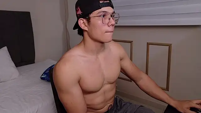 Snapshot of Thony_Big chatting on January 2026 07:17:02 PM Thony Big online show from January 2026 07:17:02 PM