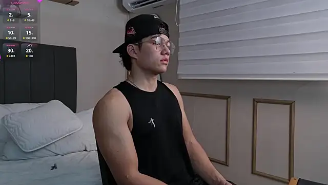 Snapshot of Thony_Big chatting on February 2026 07:29:01 PM Thony Big online show from February 2026 07:29:01 PM