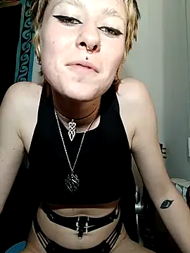 AuroraAya online show from February 2026 07:23:02 PM