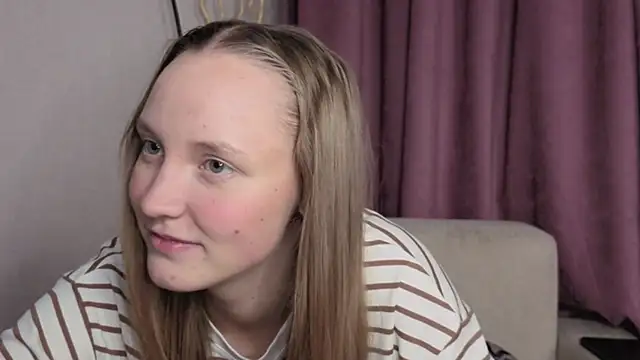 Snapshot of BibiStapler chatting on December 2025 07:34:02 PM BibiStapler online show from December 2025 07:34:02 PM