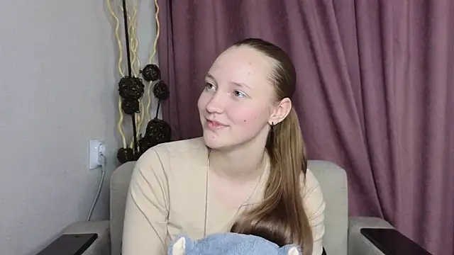 Snapshot of BibiStapler chatting on January 2026 08:14:01 PM BibiStapler online show from January 2026 08:14:01 PM