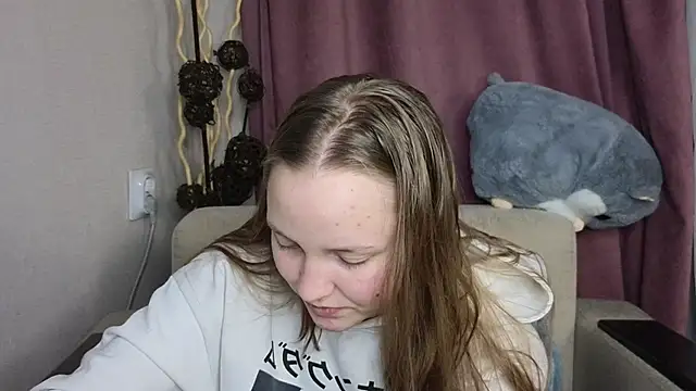 Snapshot of BibiStapler chatting on January 2026 07:06:02 PM BibiStapler online show from January 2026 07:06:02 PM