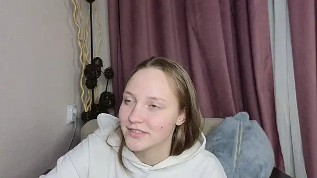 Snapshot of BibiStapler chatting on January 2026 07:06:02 PM BibiStapler online show from January 2026 07:06:02 PM