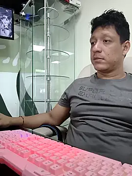 Snapshot of KairoStormX chatting on December 2025 01:12:02 AM KairoStormX online show from December 2025 01:12:02 AM