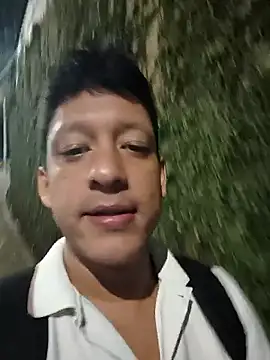 Snapshot of KairoStormX chatting on December 2025 11:23:01 PM KairoStormX online show from December 2025 11:23:01 PM