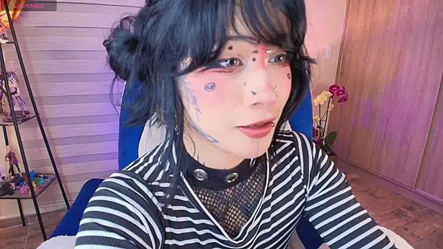 Snapshot of AryRousse chatting on February 2026 05:25:02 AM AryRousse online show from February 2026 05:25:02 AM