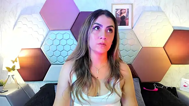 Snapshot of AriaRous chatting on April 2026 03:51:01 PM AriaRous online show from April 2026 03:51:01 PM