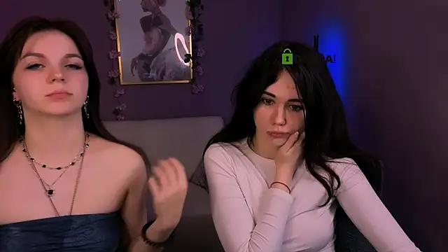 Snapshot of mikameovv chatting on January 2026 08:34:02 PM mikameovv online show from January 2026 08:34:02 PM