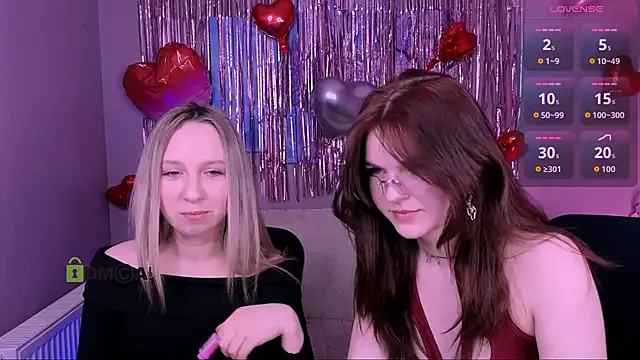 Snapshot of mikameovv chatting on February 2026 08:38:02 PM mikameovv online show from February 2026 08:38:02 PM