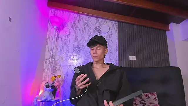 Snapshot of Jake_beach_ chatting on February 2026 02:31:01 PM Jake beach online show from February 2026 02:31:01 PM