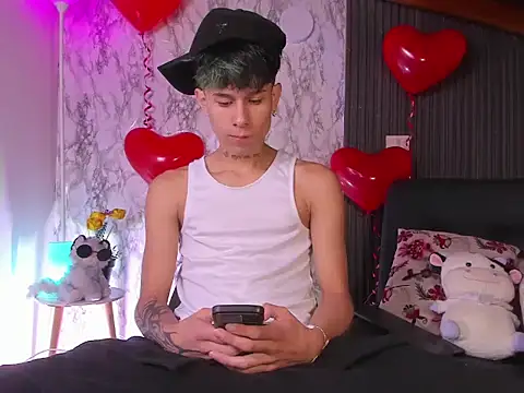 Snapshot of Jake_beach_ chatting on February 2026 04:28:02 AM Jake beach online show from February 2026 04:28:02 AM