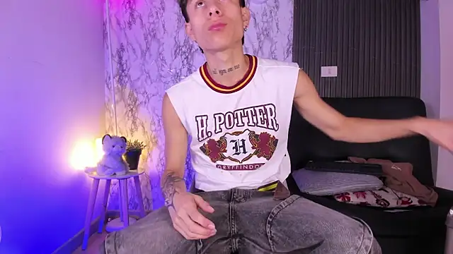 Snapshot of Jake_beach_ chatting on February 2026 02:45:02 AM Jake beach online show from February 2026 02:45:02 AM