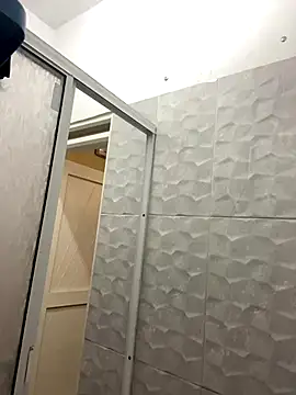 Snapshot of ZahhyGrey chatting on January 2026 05:48:02 PM ZahhyGrey online show from January 2026 05:48:02 PM