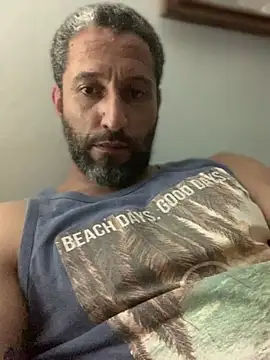 Snapshot of Calientesensible chatting on February 2026 06:12:02 AM Calientesensible online show from February 2026 06:12:02 AM