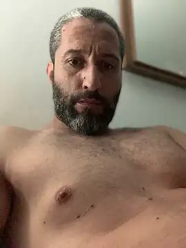 Snapshot of Calientesensible chatting on February 2026 04:16:02 AM Calientesensible online show from February 2026 04:16:02 AM