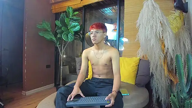 Snapshot of isaac_grimm chatting on December 2025 03:14:02 AM isaac grimm online show from December 2025 03:14:02 AM