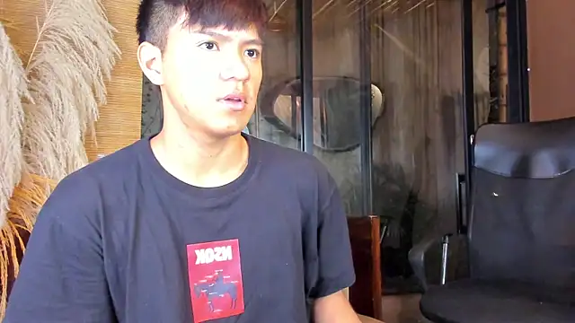 Snapshot of isaac_grimm chatting on January 2026 02:50:02 AM isaac grimm online show from January 2026 02:50:02 AM