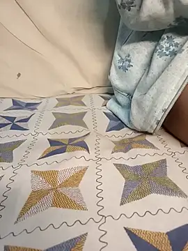 Snapshot of DIKLOOVERR chatting on December 2025 11:57:02 PM DIKLOOVERR online show from December 2025 11:57:02 PM