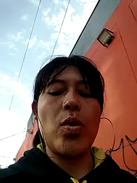 Snapshot of Mariana_eclipse chatting on December 2025 12:34:02 PM Mariana eclipse online show from December 2025 12:34:02 PM