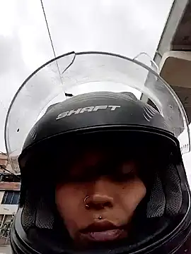 Snapshot of Mariana_eclipse chatting on January 2026 12:43:01 PM Mariana eclipse online show from January 2026 12:43:01 PM