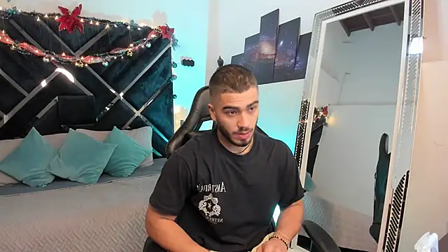 Franco banderas online show from January 2026 12:53:02 PM