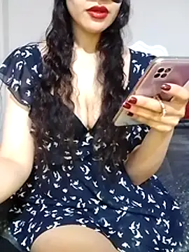 deva-sexy online show from April 2026 04:45:02 PM