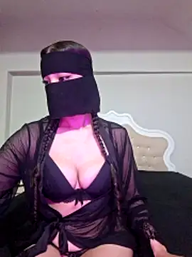 Snapshot of deva-sexy chatting on June 2026 04:51:01 PM deva-sexy online show from June 2026 04:51:01 PM