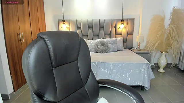 alana martiins online show from July 2026 08:11:02 PM