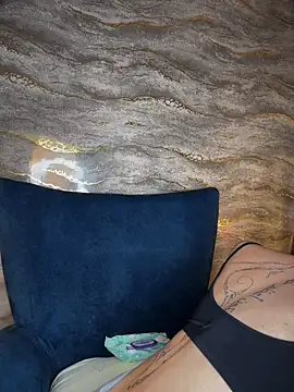 Mia Luxor online show from July 2026 11:39:02 AM
