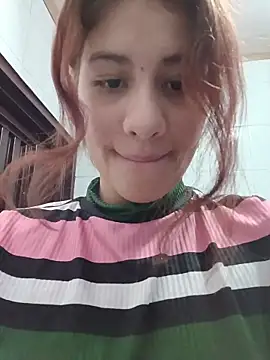 Snapshot of dakota021 chatting on December 2025 07:32:01 PM dakota021 online show from December 2025 07:32:01 PM