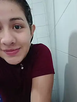 Snapshot of dakota021 chatting on January 2026 07:38:02 PM dakota021 online show from January 2026 07:38:02 PM