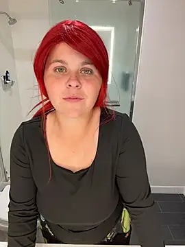 Snapshot of WattledFourth chatting on January 2026 01:47:02 PM WattledFourth online show from January 2026 01:47:02 PM