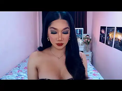 Snapshot of UrScreenGoddess chatting on February 2026 12:26:01 AM UrScreenGoddess online show from February 2026 12:26:01 AM