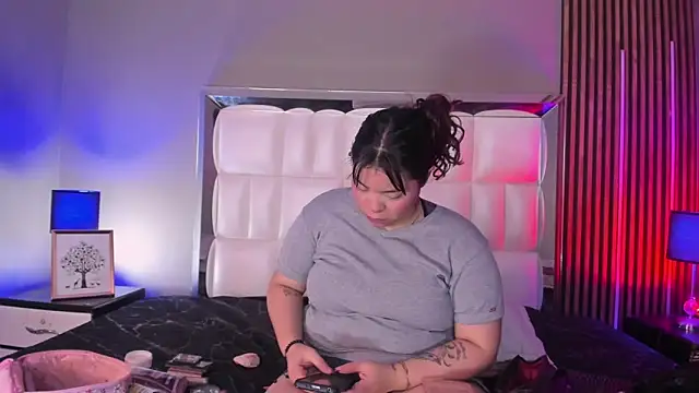 Snapshot of xCharlotte_20 chatting on February 2026 08:04:02 PM xCharlotte 20 online show from February 2026 08:04:02 PM