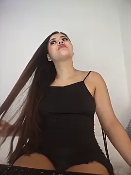 Julia-Blair online show from March 2026 04:54:02 PM