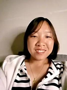 Snapshot of Minsssa20 chatting on March 2026 11:55:01 PM Minsssa20 online show from March 2026 11:55:01 PM