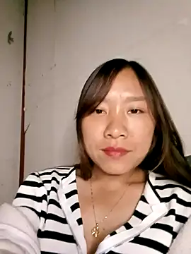 Snapshot of Minsssa20 chatting on March 2026 12:12:02 PM Minsssa20 online show from March 2026 12:12:02 PM