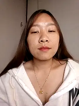 Snapshot of Minsssa20 chatting on March 2026 06:06:02 AM Minsssa20 online show from March 2026 06:06:02 AM