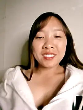 Snapshot of Minsssa20 chatting on March 2026 09:56:02 AM Minsssa20 online show from March 2026 09:56:02 AM