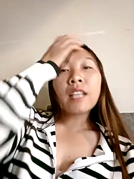 Snapshot of Minsssa20 chatting on March 2026 10:52:02 AM Minsssa20 online show from March 2026 10:52:02 AM