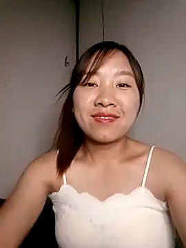 Snapshot of Minsssa20 chatting on April 2026 11:18:02 AM Minsssa20 online show from April 2026 11:18:02 AM